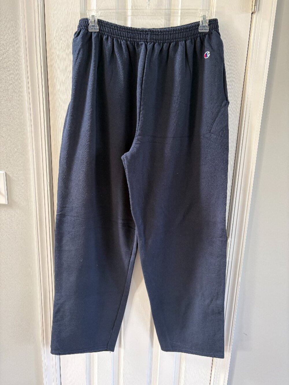 Mens Champion Authentic navy blue sweatpants size extra large with pockets